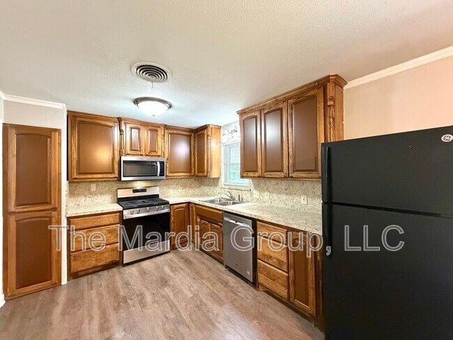 Foto del edificio - 3720 Eastridge Dr