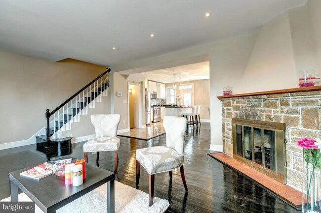 Foto del edificio - 3653 Dolfield Ave