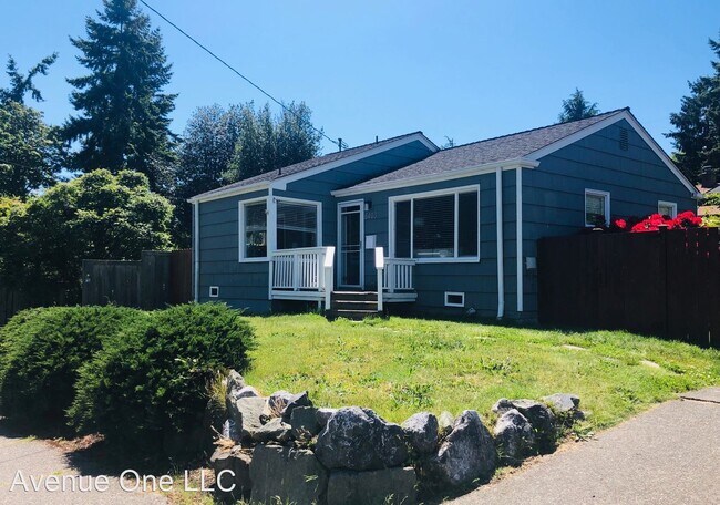 Foto del edificio - 2 br, 1 bath House - 6403 48th Ave SW