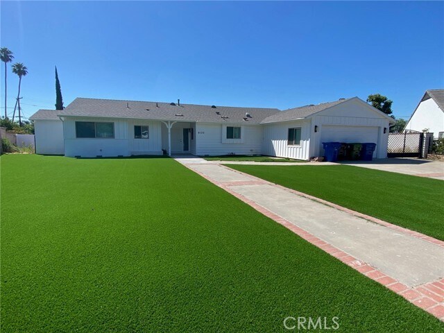 Primary Photo - 9130 Balcom Ave
