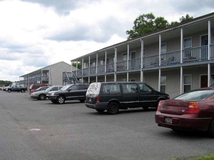 Building Photo - Somerset Park Apartments