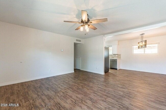 Foto del edificio - 4943 E Indian School Rd