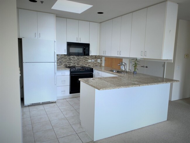 Building Photo - 351 Kelburn Rd