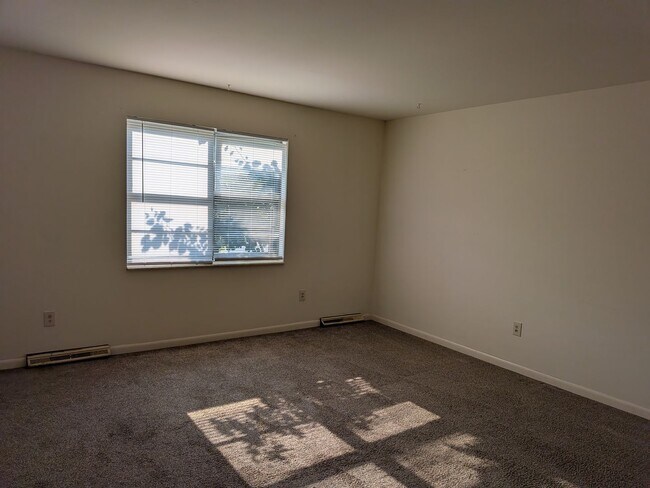 Foto del edificio - 805 S Fairview Rd