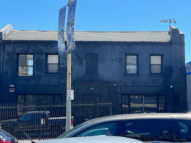 from the street - 3712 Beverly Blvd