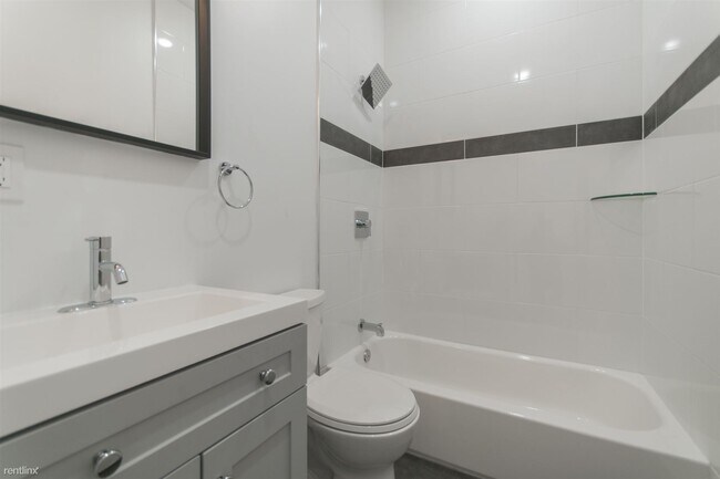 Building Photo - 1 br, 1 bath 4plex - 5703 West Girard Aven...