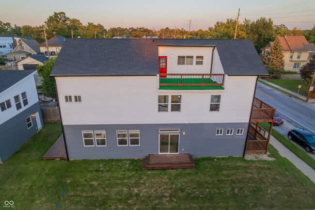 Building Photo - 2302 Prospect St
