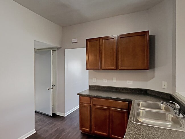 Building Photo - 649 Winchester Ct