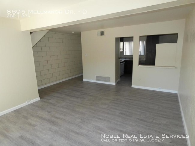 Building Photo - 8695 Mellmanor Dr