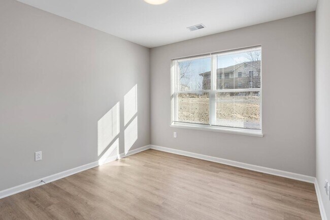 Foto del edificio - Trolley Circle