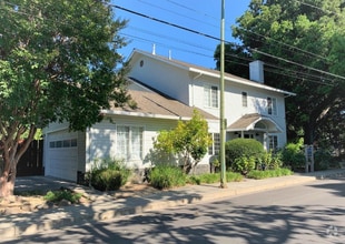 Building Photo - 382 S 17th St