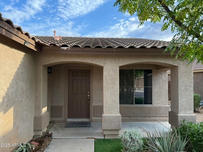 Building Photo - 34 E Nolana Pl