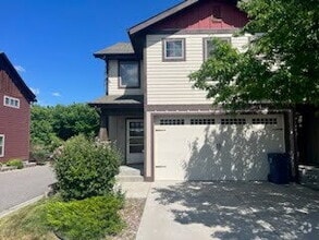 Building Photo - 3067 Fen Way