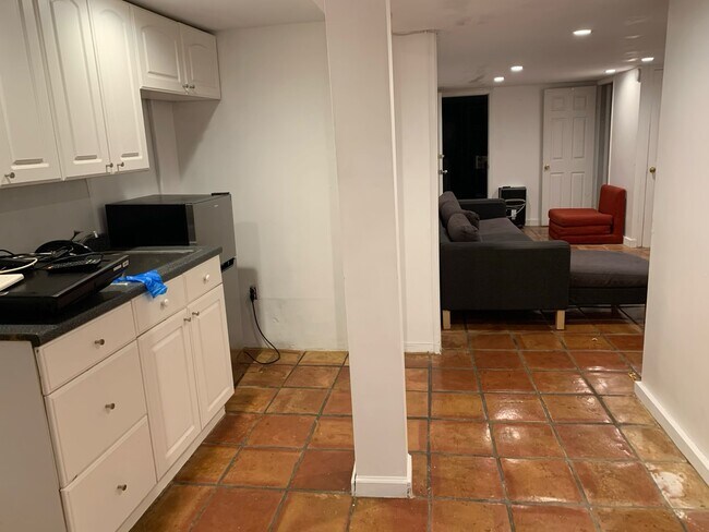 Foto del edificio - 138 N 7th St