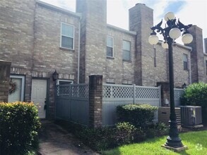 Building Photo - 6000 Reims Rd