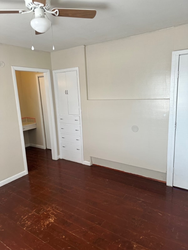 Building Photo - 3701 Sleeper Ave