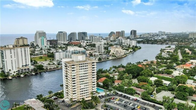 Foto del edificio - 888 Intracoastal Dr