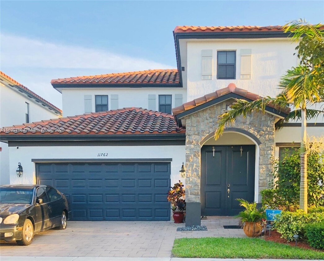 Primary Photo - 11762 SW 253rd St