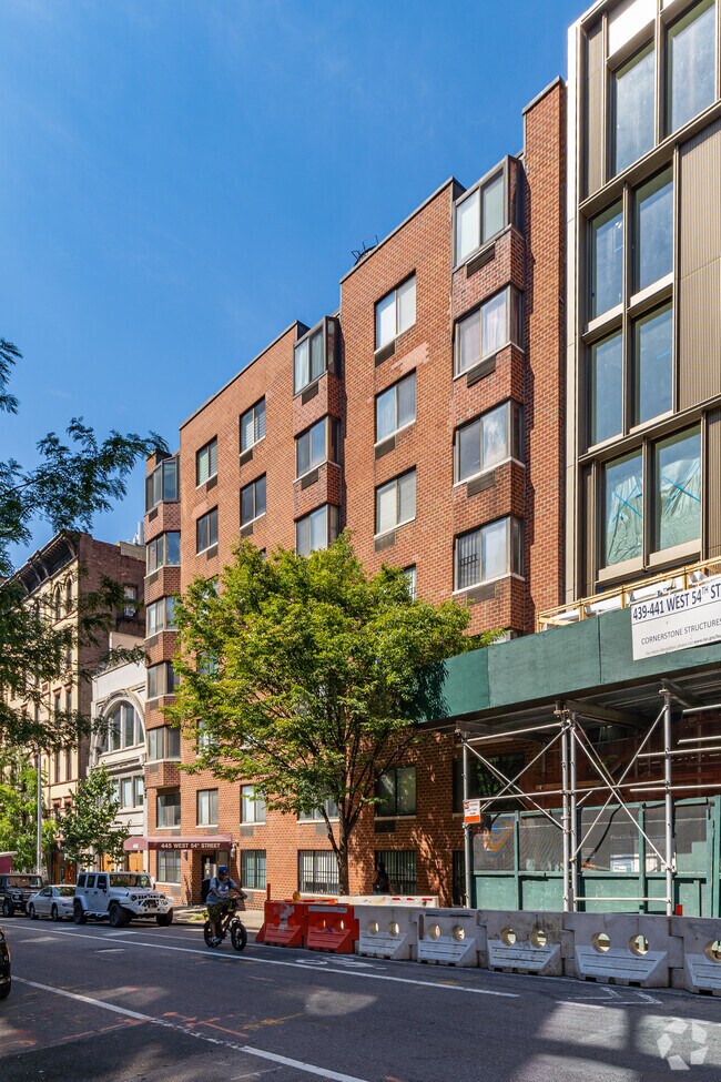 Foto del edificio - Lloyd 54