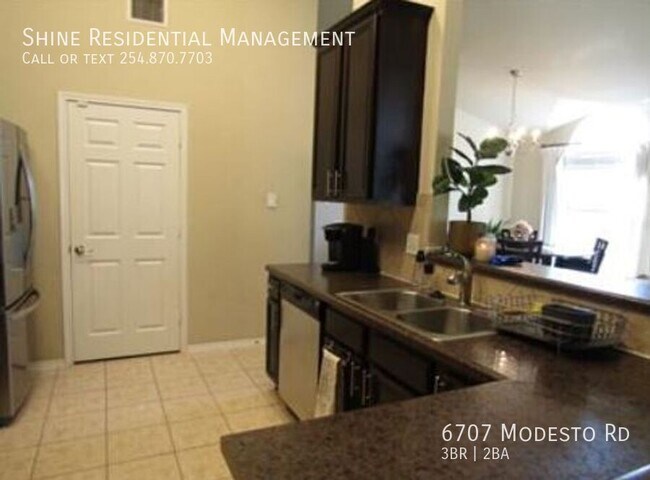 Foto del edificio - 6707 Modesto Rd