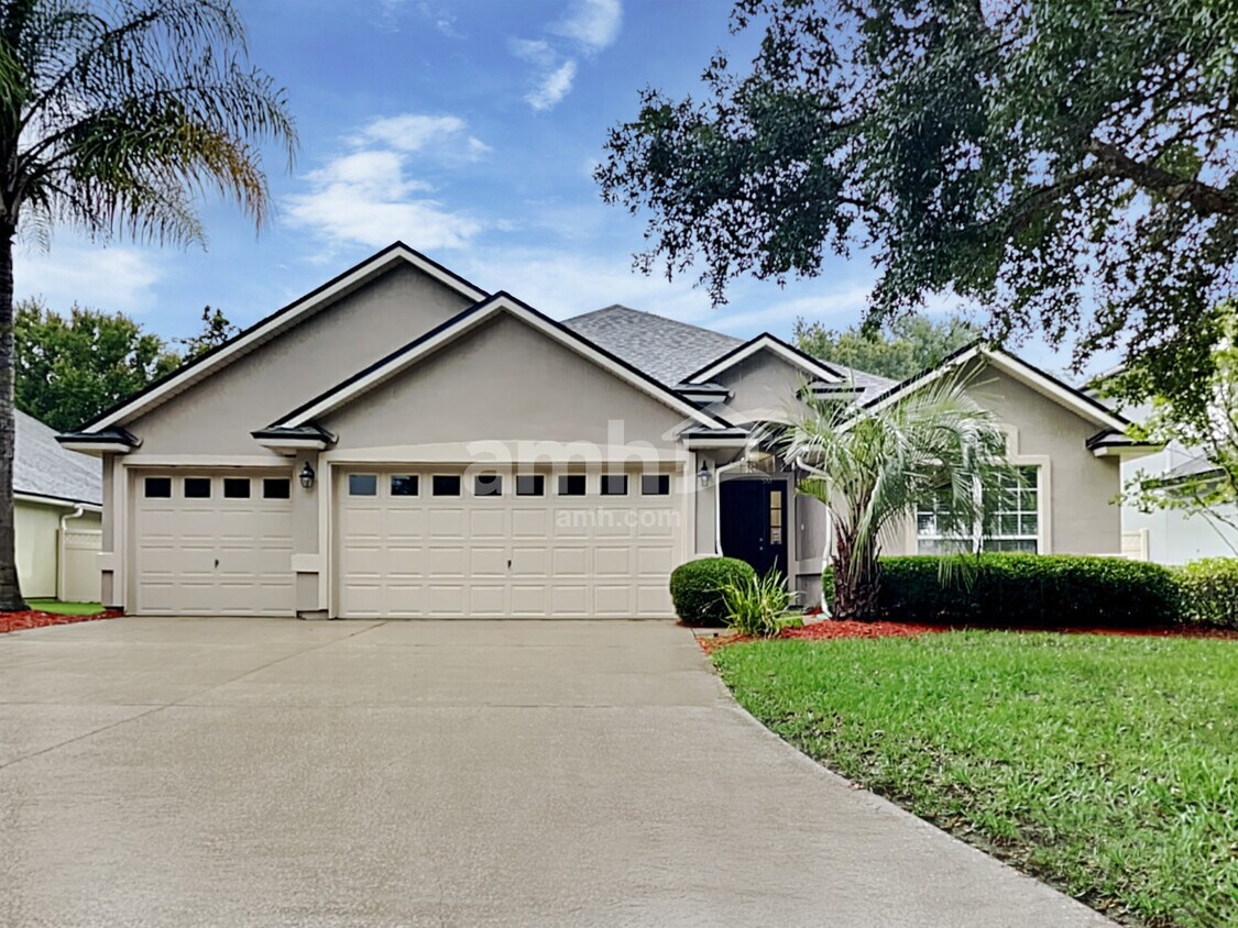 Foto principal - 428 Fort Drum Ct