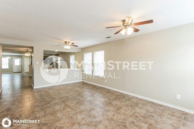 Foto del edificio - 1413 Atkins St, Cedar Hill, TX 75104