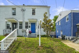 Building Photo - 5449 B St SE