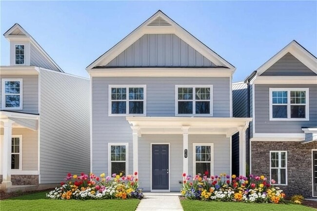 Building Photo - 625 Everett Ln