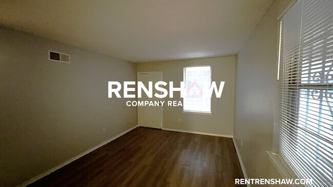 Foto del edificio - 3666 Bluff Wood Dr