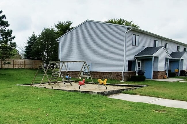 Building Photo - 307 Oxford Dr