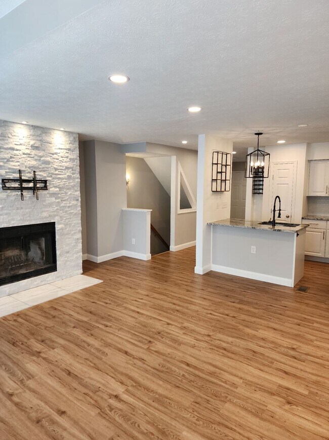 Foto del edificio - 10555 Montgomery Rd