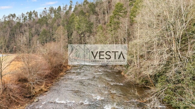 Foto del edificio - 460 NC-208