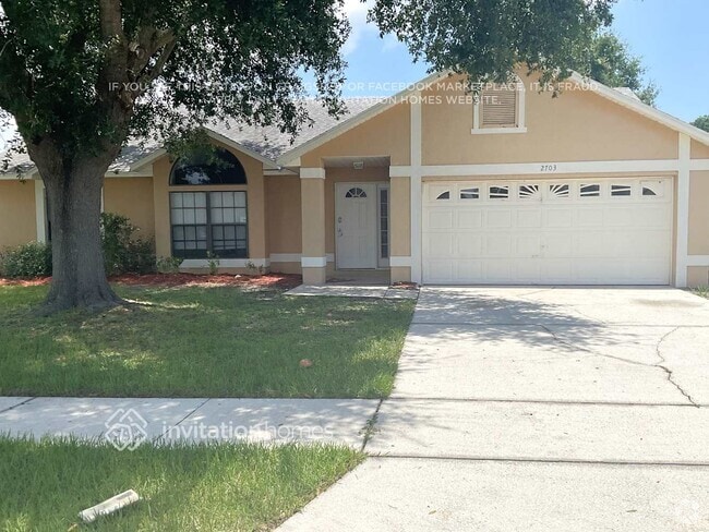 Building Photo - 2703 Forest View Ln
