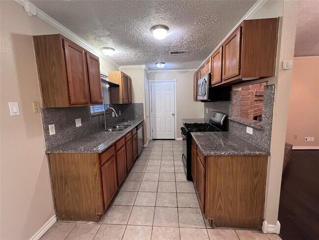 Foto del edificio - 13506 Canaan Bridge Dr