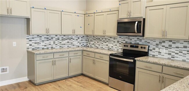 Foto del edificio - 104 Everett Ct