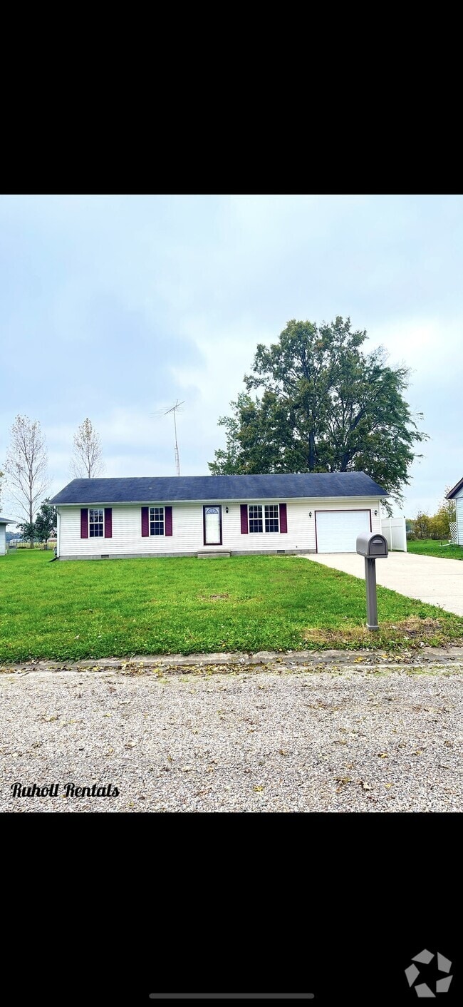 Building Photo - 14103 Southwind Dr