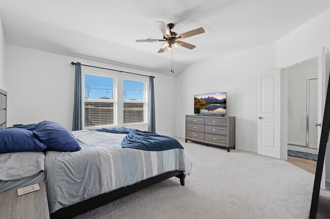 Building Photo - 651 Spring Ashberry Ct