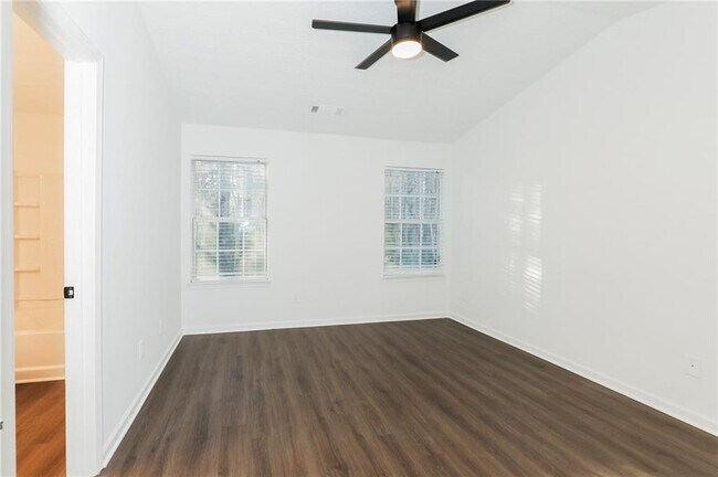 Foto del edificio - 2904 Vining Ridge Terrace