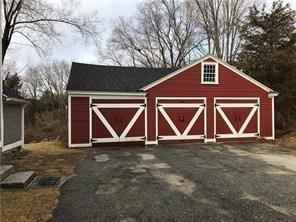 Building Photo - 4 Limerock Rd