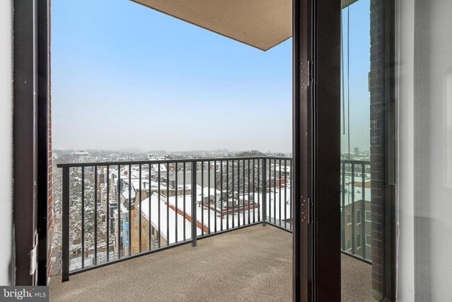 Foto del edificio - 1390 Kenyon St NW