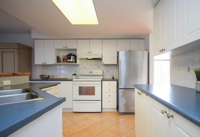 Building Photo - 4480 Harper Ave
