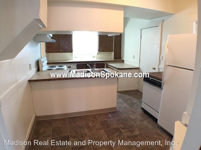 Building Photo - 4 br, 1 bath House - 1714 W. Mansfield Ave.