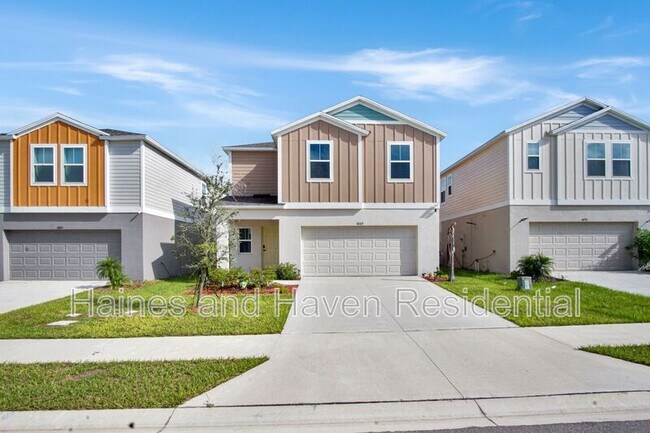 Foto del edificio - 3889 Geranium Ave