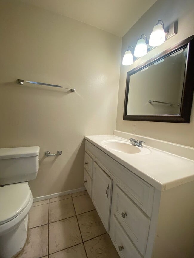 Building Photo - 4155 Mt Alifan Dr