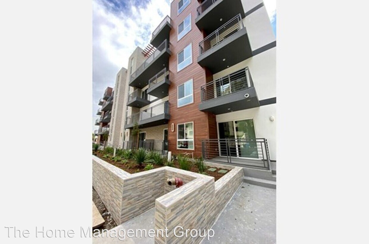 Primary Photo - 11110 Hartsook St