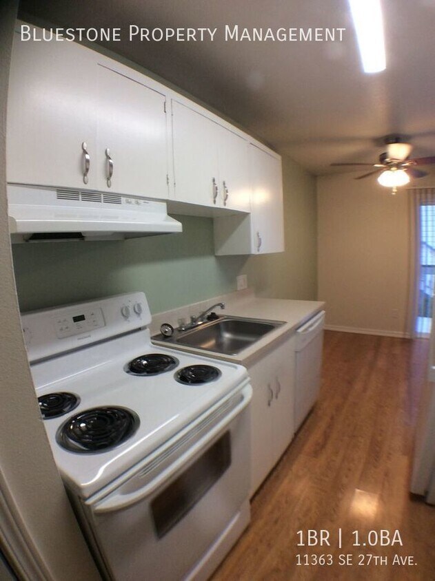 11363 SE 27th Ave, Milwaukie, OR 97222 Room for Rent in Milwaukie, OR