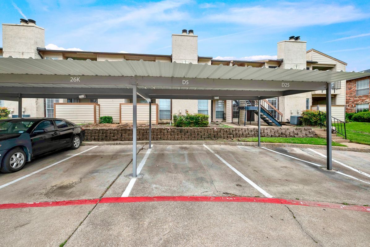 Foto del edificio - 12480 Abrams Rd