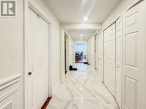 Building Photo - 275 Estelle Ave