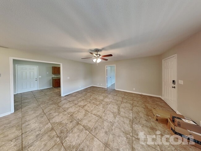 Building Photo - 1135 Mahogany Trail