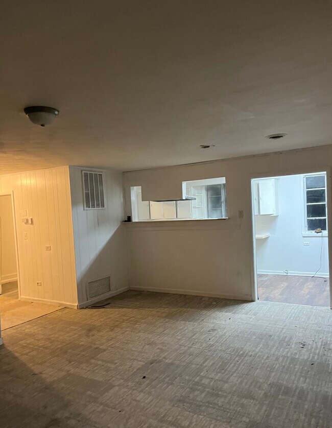 Foto del edificio - 3917 Bloomfield Dr